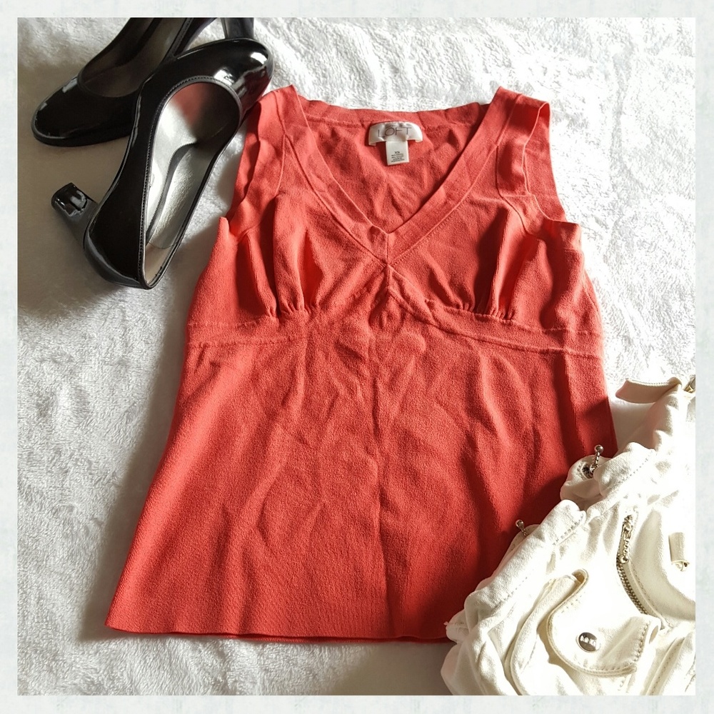 Ann Taylor Loft Salmon V neck Sleeveless Blouse